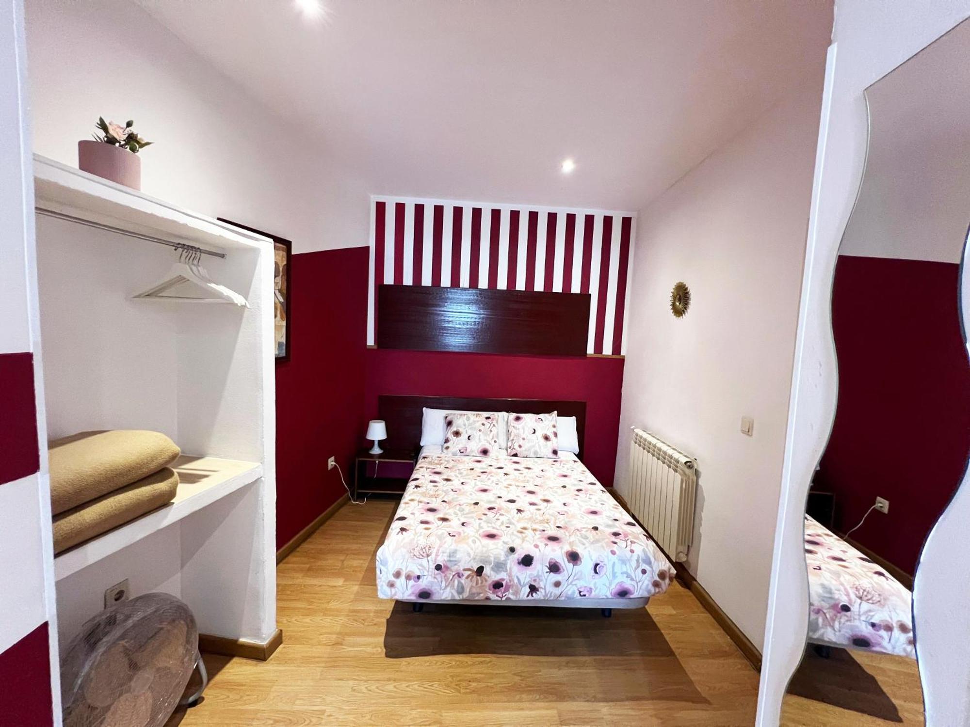 Hostal Abaaly Madrid Ngoại thất bức ảnh
